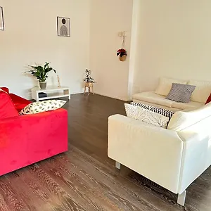 https://feel-casa-di-luce.italymilanhotels.net
